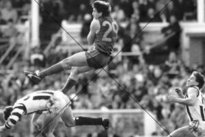 Ross Lyon High Mark Fitzroy vs Collingwood 6" x 4" Photo Print