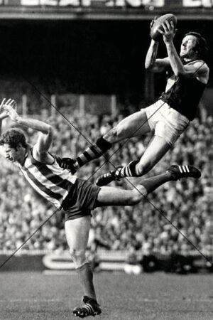 Kevin Sheedy Mark Richmond V Hawthorn 1974 6" x 4" Photo Print