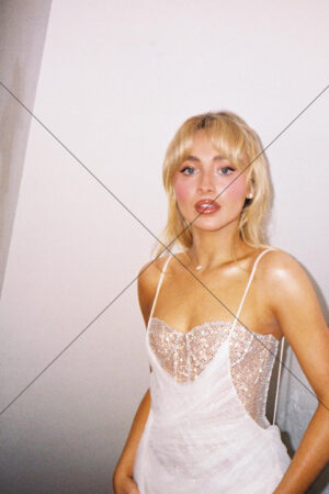 Sabrina Carpenter White Tulle Dress Soft Light Portrait 6" x 4" Photo Print