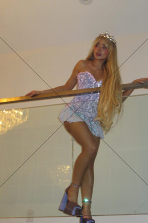 Sabrina Carpenter Balcony Pose Lilac Mini Dress 6" x 4" Photo Print