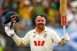 Travis Head Raising Bat After Test Century 6" x 4" Photo Print