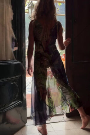 Tropical Sheer Maxi Dress Doorway Silhouette Pose 6" x 4" Photo Print
