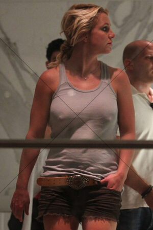 Britney Spears In Grey Singlet And Shorts Indoors 6" x 4" Photo Print