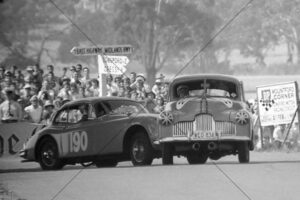 Garth Wigston FX Holden Leads Donald Gorring Jaguar 1965 6" x 4" Photo Print