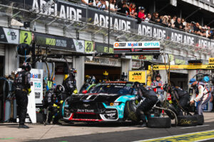 Chaz Mostert Optus Mustang full crew pit stop Adelaide lane 6" x 4" Photo Print