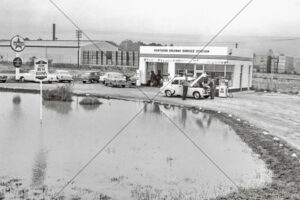 Northern Highway Service Station Ballarat 6"x 4" Photo Print