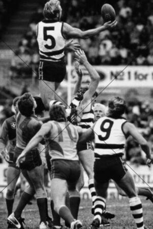 Gary Ablett Snr Geelong Legend Marking Contest Scene 6x4 Photo Print