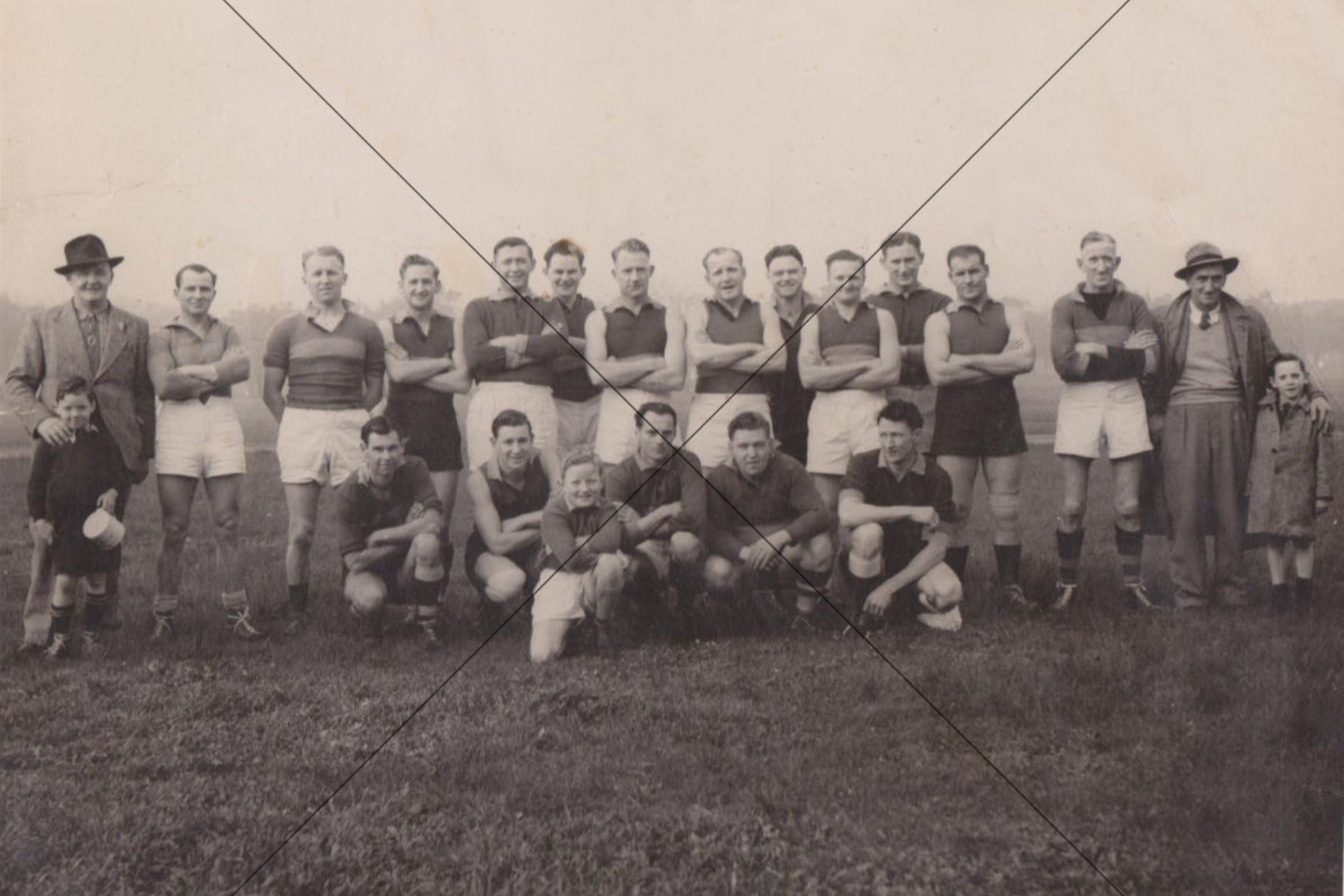 Brodericks Barons Charity Match Team Photo 1949 6x4 Photo Print
