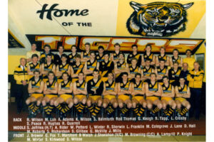 Hobart FC 1990 Premiers Team Photo 6" x 4" Photo Print