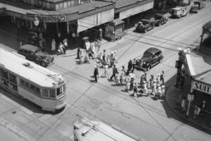Brisbane Queen St Albert St Crossing Crowd 6x4 Photo Print