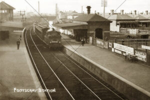 Footscray Railway Station Vintage Platform Scene 6x4 Photo Print