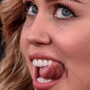 Miley Cyrus 6x6 Photo Print